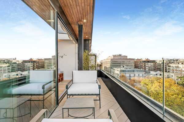 Bright 2-bed apartment with terrace in Lista, Salamanca