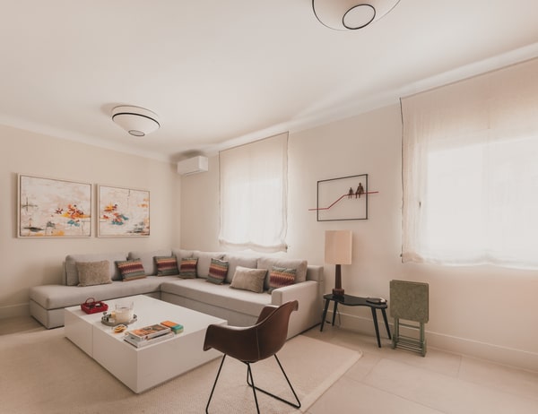 Light, Calm and a New Way of Living in El Viso